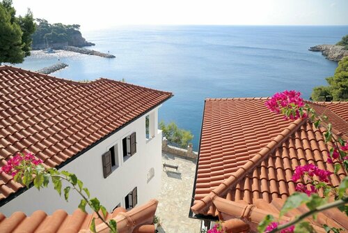 Yalis Hotel, Забронировать Отель Вотси Алонисос, рядом с National Marine Park of Alonissos