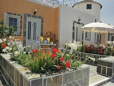 Sunset Hotel, Забронировать Отель Отели Фиростефани с парковкой, Парковка