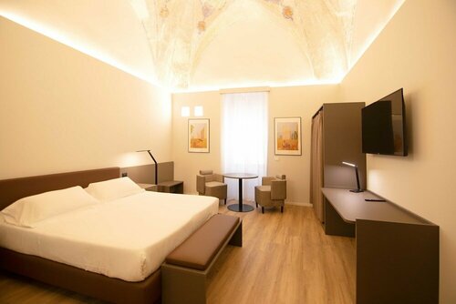 Palazzo Bellocchi - Suites & Apartments, Забронировать Апартаменты/квартира Отели в центре Бриндизи, в центре