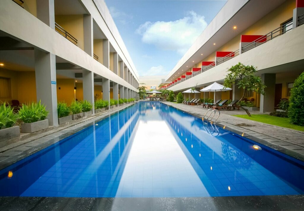 Kuta Station Hotel & Spa