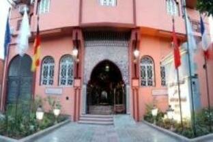 Moroccan House, Забронировать Отель Отели Марракеша с питанием, рядом с Торговый центр Carré Eden, Пансион