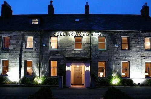 Collingwood Arms Hotel, Book Hotel  