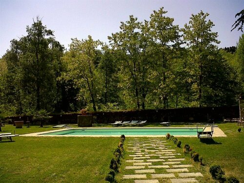 Daily Bed, Забронировать Отель Отели Серравалле Пистойезе 3 звезды, 3*
