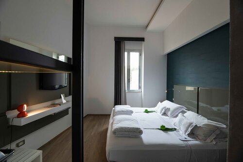 UNA HOTELS One Siracusa, Забронировать Отель Отели Сиракузы по системе «всё включено», Всё включено