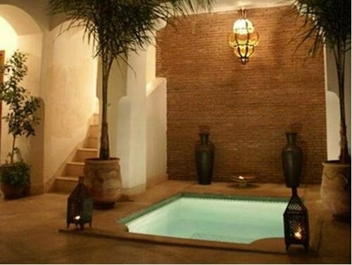 Riad El Maktoub, Забронировать Отель Медина Марракеш, рядом с Сад Мажореля