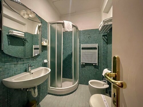 Lilium Boutique Hotel, Забронировать Отель Виа Венето , рядом с Площадь Фьюме