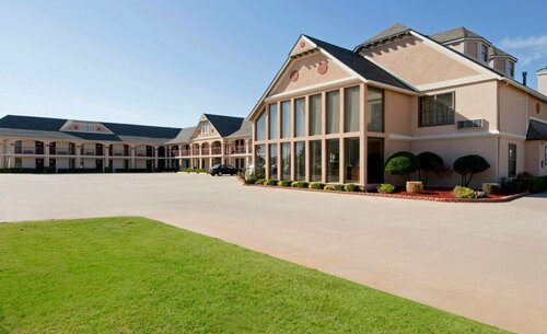Econo Lodge Inn & Suites, Забронировать Отель Оклахома-Сити Оклахома