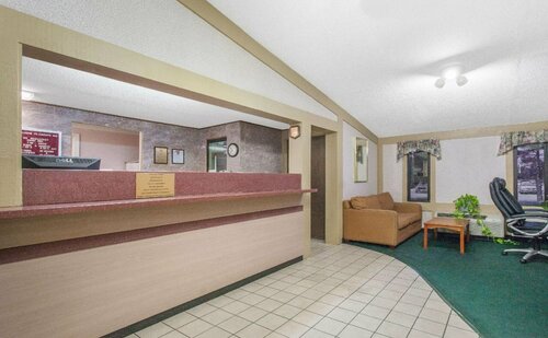 Knights Inn Maumee, Buchen Sie Hotel Toledo Ohio