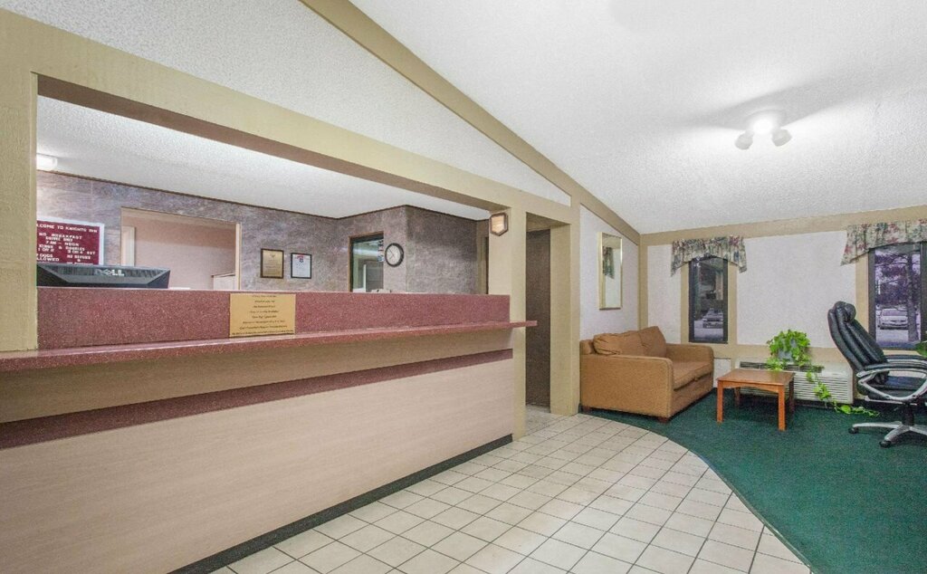 Knights Inn Maumee