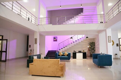 Pine Hideout, Забронировать Отель Kathua Джамму и Кашмир