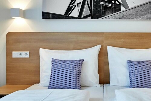 McDreams Hotel Essen, Забронировать Отель Вестфиртель Эссен