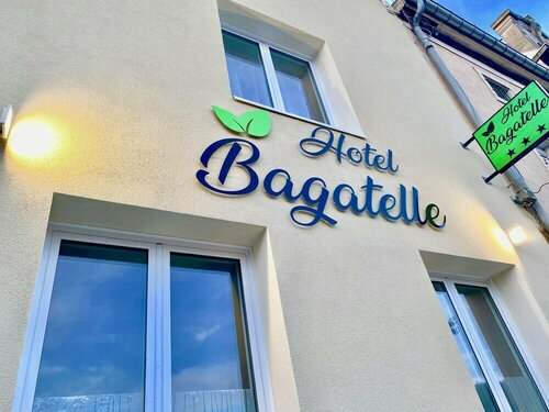 Hôtel Bagatelle, Забронировать Отель Отели Понт-а-Муссона с завтраком, Завтраки