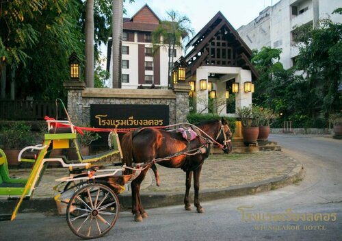 Wienglakor Hotel Lampang, Забронировать Отель Отели Северного Таиланда с парковкой, Парковка