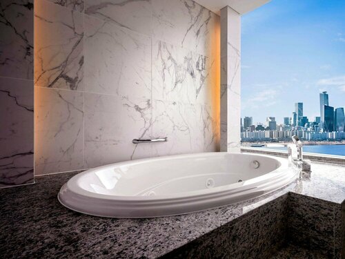 Grand Mercure Ambassador Hotel and Residences Seoul Yongsan, Забронировать Отель Отели и гостиницы Сеула, рядом с Станция метро Hyochang park, Отель