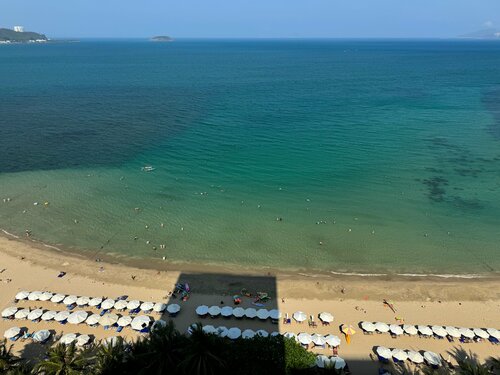 Navada Beach Hotel, Забронировать Отель Отели Нячанга с бассейном, рядом с Башни Понагар, Бассейн