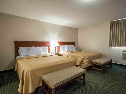 Suburban Studios Melbourne Airport, Book Hotel Melbourne Beach Space Coast