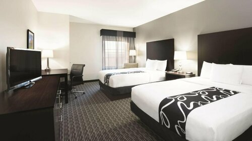 La Quinta Inn & Suites by Wyndham Billings, Book Hotel Billings hoteller med pool, Swimmingpool