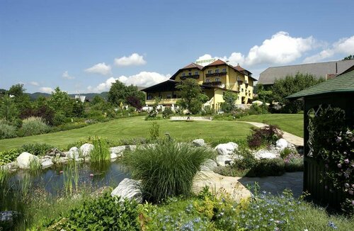 Marienhof Velden - Mein Refugium, Prenota Hotel Hotel a Carinzia con piscina, Piscina