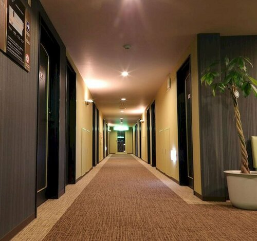 Chitose Daiichi Hotel, Book Hotel Hoteller i Douou med parkering, Parkering