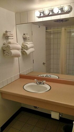 Modern Motel, Buchen Sie Motel Motels in Colorade Springs, Motel