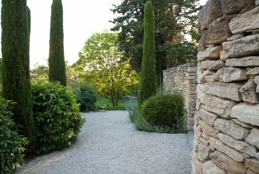 Domaine Les Martins Guest house, Bed and Breakfast/chambres dhôtes piscine/swi. pool in the Luberon