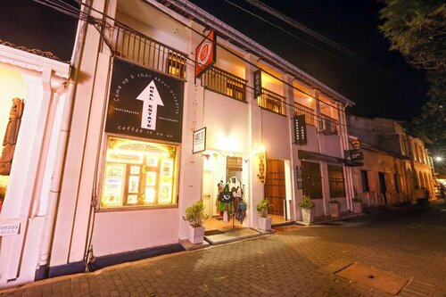 Knight Inn, Забронировать Отель Отели Галле с парковкой, рядом с Форт Галле, Парковка