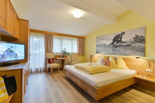 Hotel Garni Stockinger, Брондау Қонақ үй Klostertal 