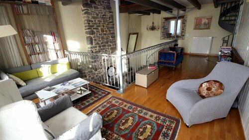 Datcha Anastasia, Book Pension Hoteller i Rhône-Alps med parkering, Parkering