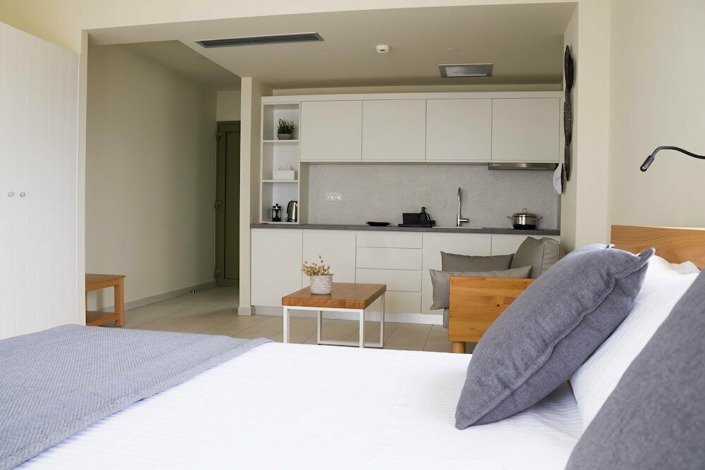 Kyma Suites