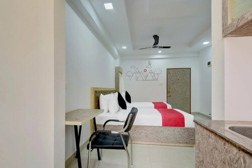 Grand Collection O Near Sarjapur Road Near 7D Voyage