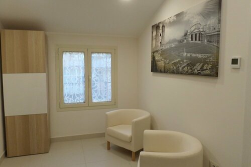 B&B Mansarda del Sole, Забронировать Отель «постель и завтрак» Неаполь - Центральный вокзал Неаполь