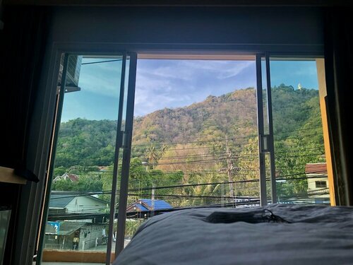 Tall Tree Kata Phuket, Забронировать Хостел Карон Бич остров Пхукет