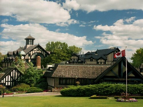 Old Mill Toronto Hotel, Забронировать Отель Этобико Торонто