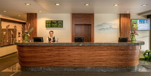 Hotel Am Moosfeld, Забронировать Отель Трудеринг-Рим 