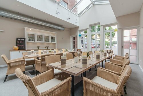 Kino-Hotel Meyer, Забронировать Отель Харзефельд Нижняя Саксония
