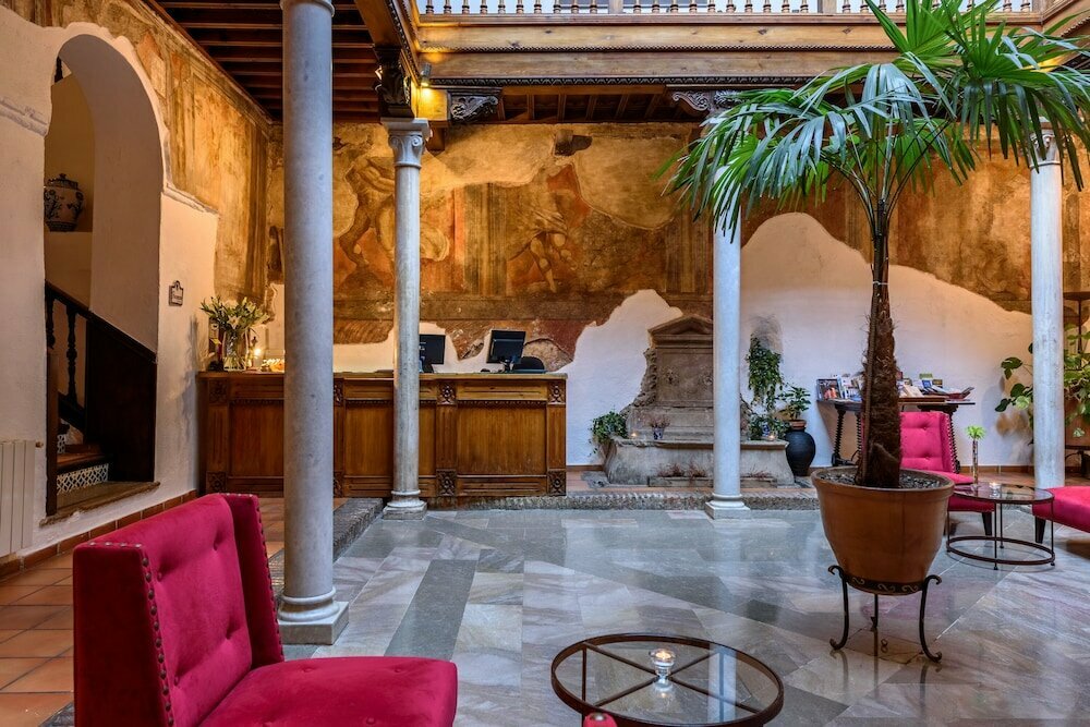 Hotel Palacio de Santa Ines, siglo XVI