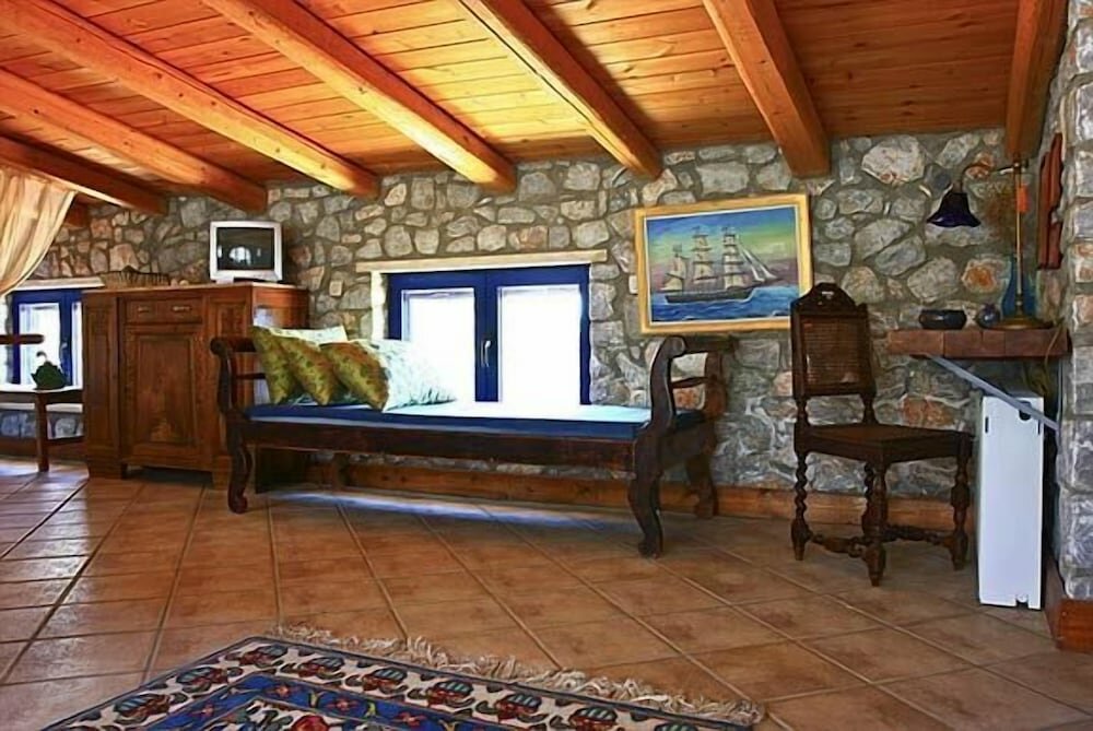 Aoritis Villas