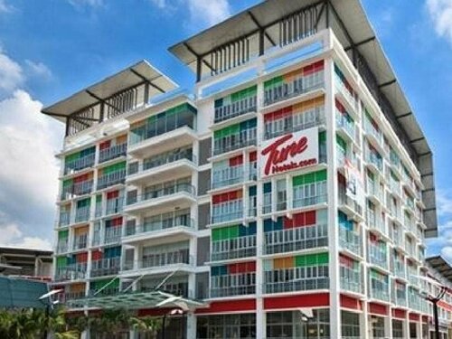 Tropical Hotel Kota Damansara, Забронировать Отель Отели Кота Дамансара с парковкой, Парковка