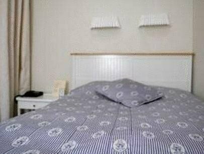 August Strindberg, Varaa Hotelli 3 tähden hotellit kohteessa Tukholma, lähellä Vasaparken, 3*