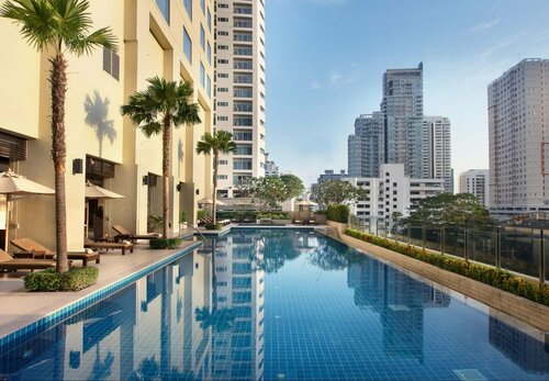 Апартаменты Marriott Executive Sukhumvit Park - Бангкок, станция BTS Phrom Phong, Забронировать Апартаменты/квартира Отели Бангкока с парковкой, Парковка