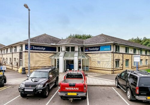 Travelodge Stafford M6, Забронировать Отель Стаффорд Стаффордшир