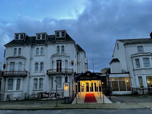 The Dolphin Hotel, Забронировать Отель Отели Грейт-Ярмут с парковкой, рядом с Palace Casino, Парковка