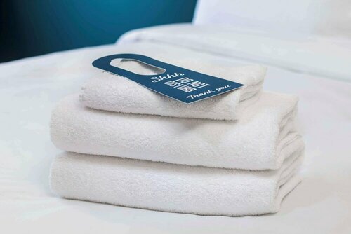 Travelodge Edinburgh Central Waterloo Place, Забронировать Отель Отели Эдинбурга с завтраком, рядом с St James Quarter, Завтраки