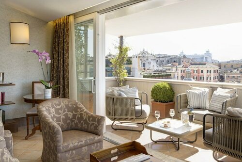 Hotel Nazionale, Book Hotel Businesshoteller i Lazio, 4* 5*