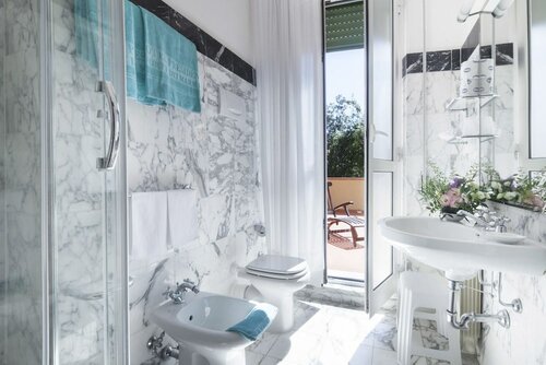 President Hotel, Забронировать Отель Форте-дей-Марми Версилия, рядом с Пляж Форте-дей-Марми