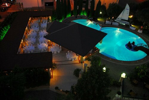 Miceneo Palace Hotel, Varaa Hotelli Scanzano hotellit, joissa on aamiainen, Aamiainen