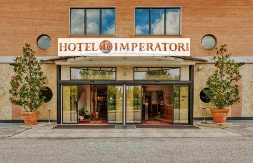 Imperatori Hotel, 예약 호텔 티부르티노 로마