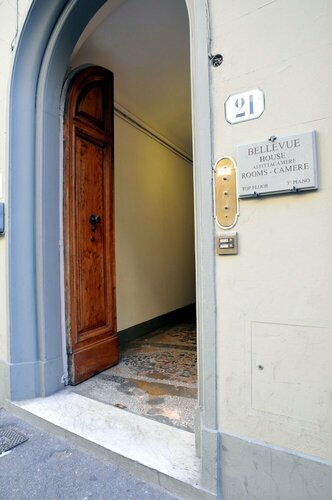 Bellevue House Affittacamere Professionale, Забронировать Отель Флоренция Тоскана, рядом с Генеральное консульство Испании во Флоренции