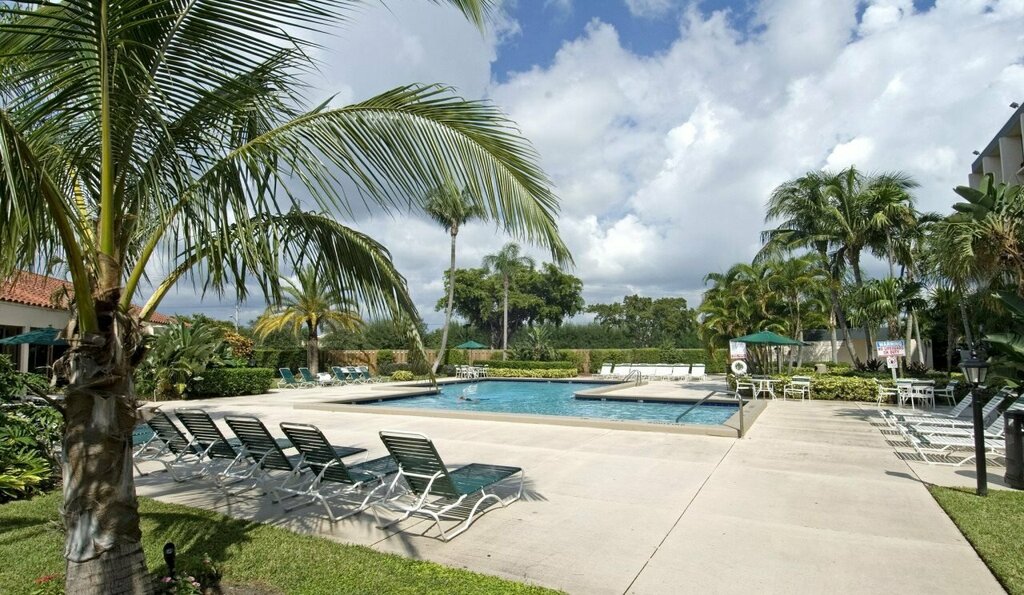 Ramada by Wyndham West Palm Beach Airport