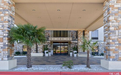 Comfort Suites DeSoto Dallas South, Buchen Sie Hotel DeSoto Dallas - Fort Worth und Umgebung